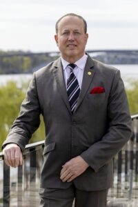 Bild på ledamot Anti Avsan